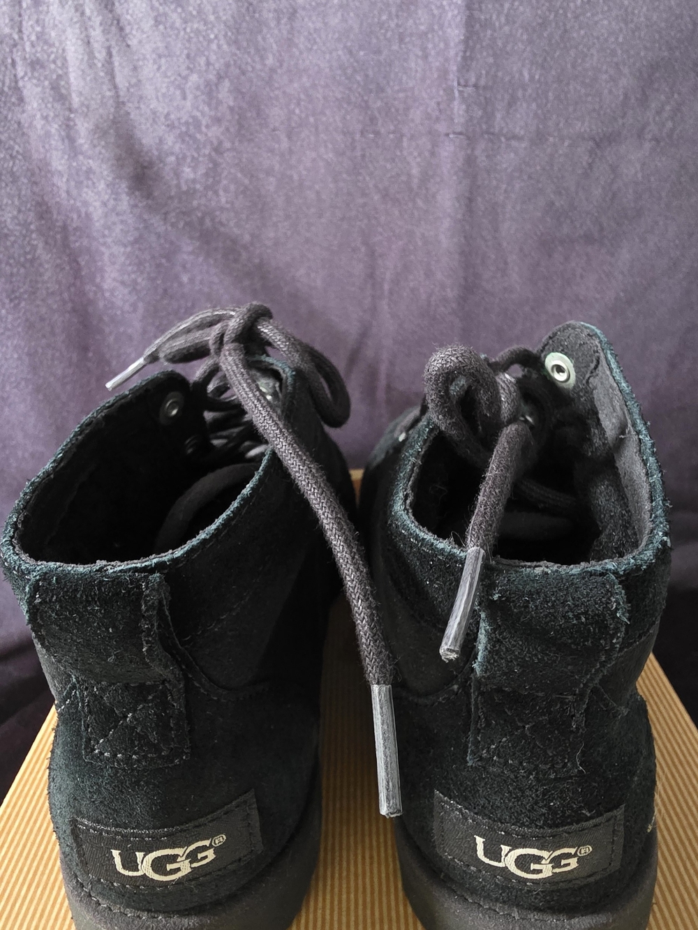 UGG Bethany Women Black Suede Sheep Lace-Up Ankle Boots